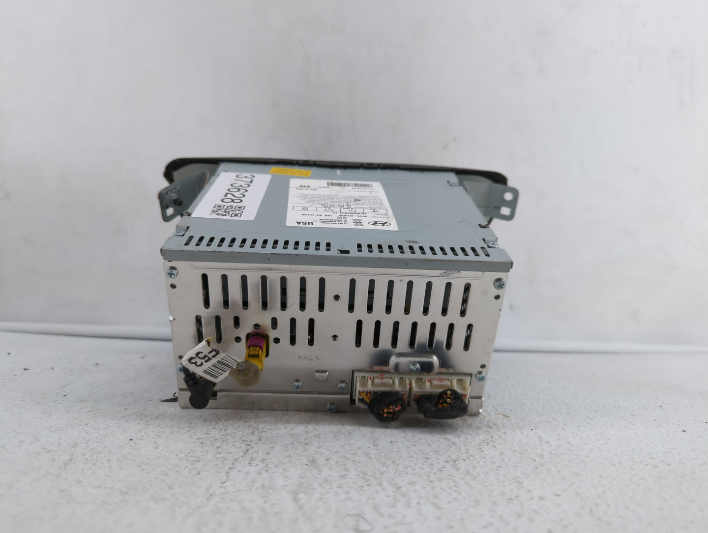 2014-2016 Hyundai Elantra Am Fm Cd Player Radio Receiver - Oemusedautoparts1.com