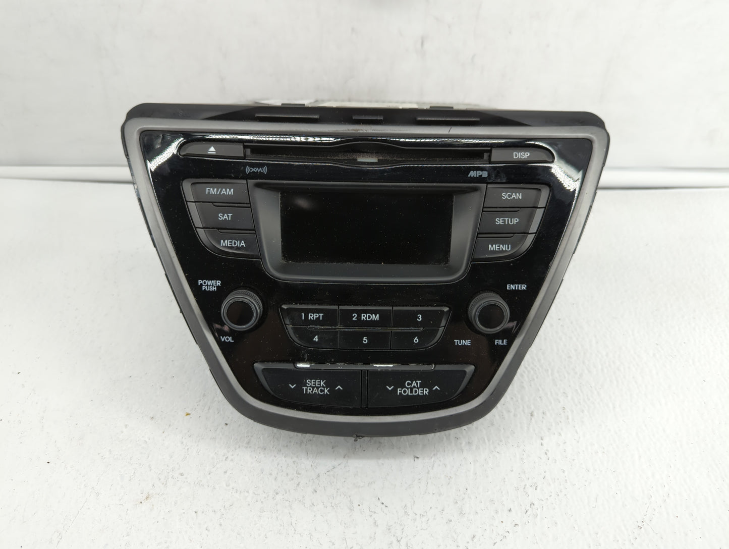2014-2016 Hyundai Elantra Am Fm Cd Player Radio Receiver - Oemusedautoparts1.com