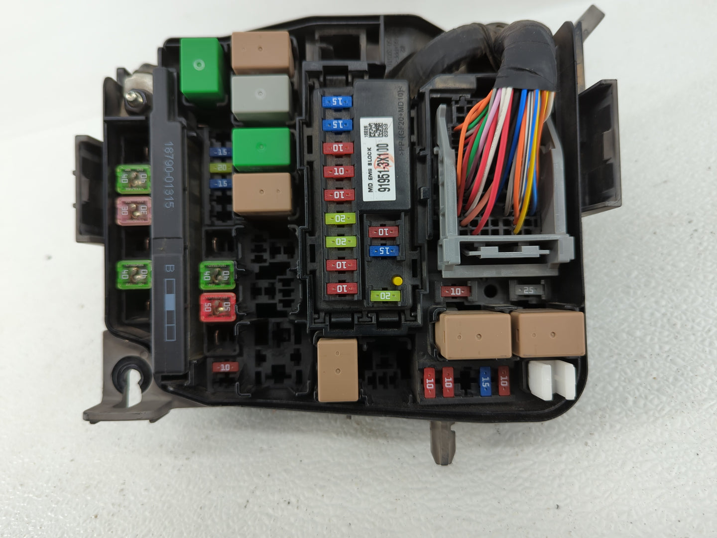 2014-2016 Hyundai Elantra Fusebox Fuse Box Panel Relay Module P/N:91265-3X080 91950-3X510 Fits Fits 2014 2015 2016 OEM Used 
