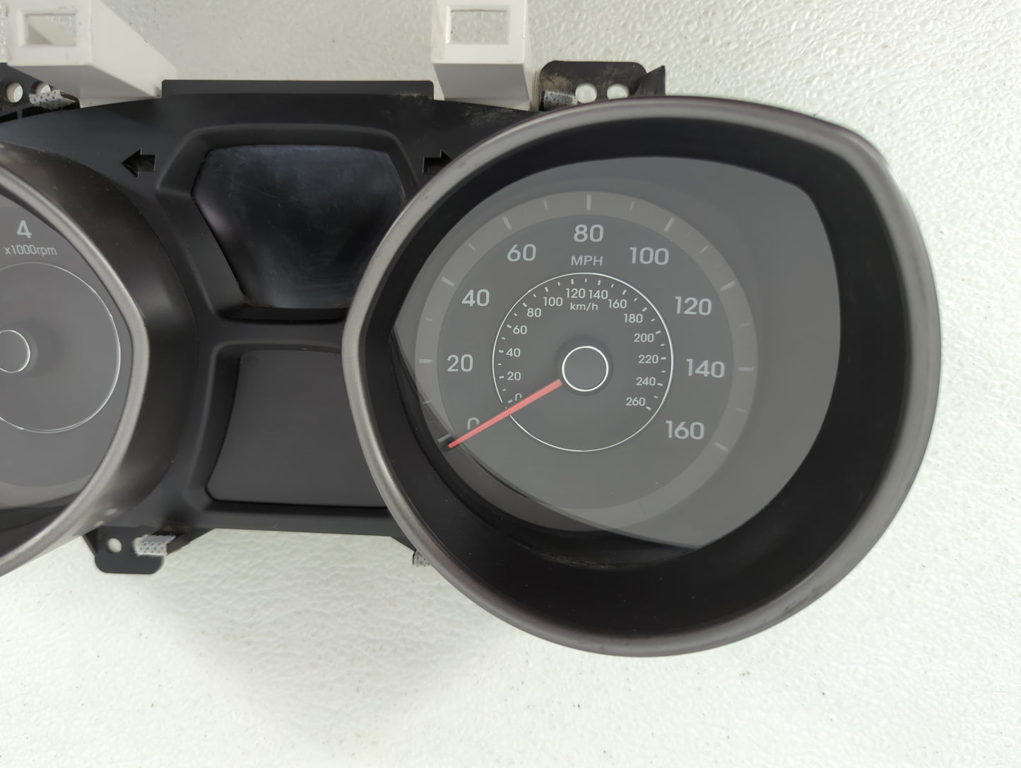 2014-2016 Hyundai Elantra Instrument Cluster Speedometer Gauges P/N:83800-52X70 94004-3Y010 Fits Fits 2014 2015 2016 OEM Use