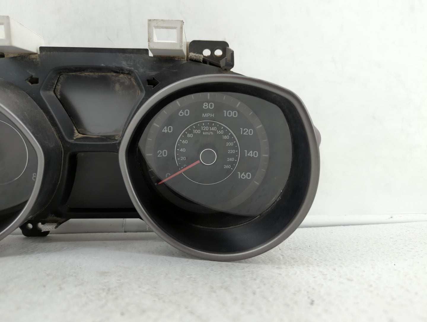 2014-2016 Hyundai Elantra Instrument Cluster Speedometer Gauges P/N:83800-52X70 94004-3Y010 Fits Fits 2014 2015 2016 OEM Use