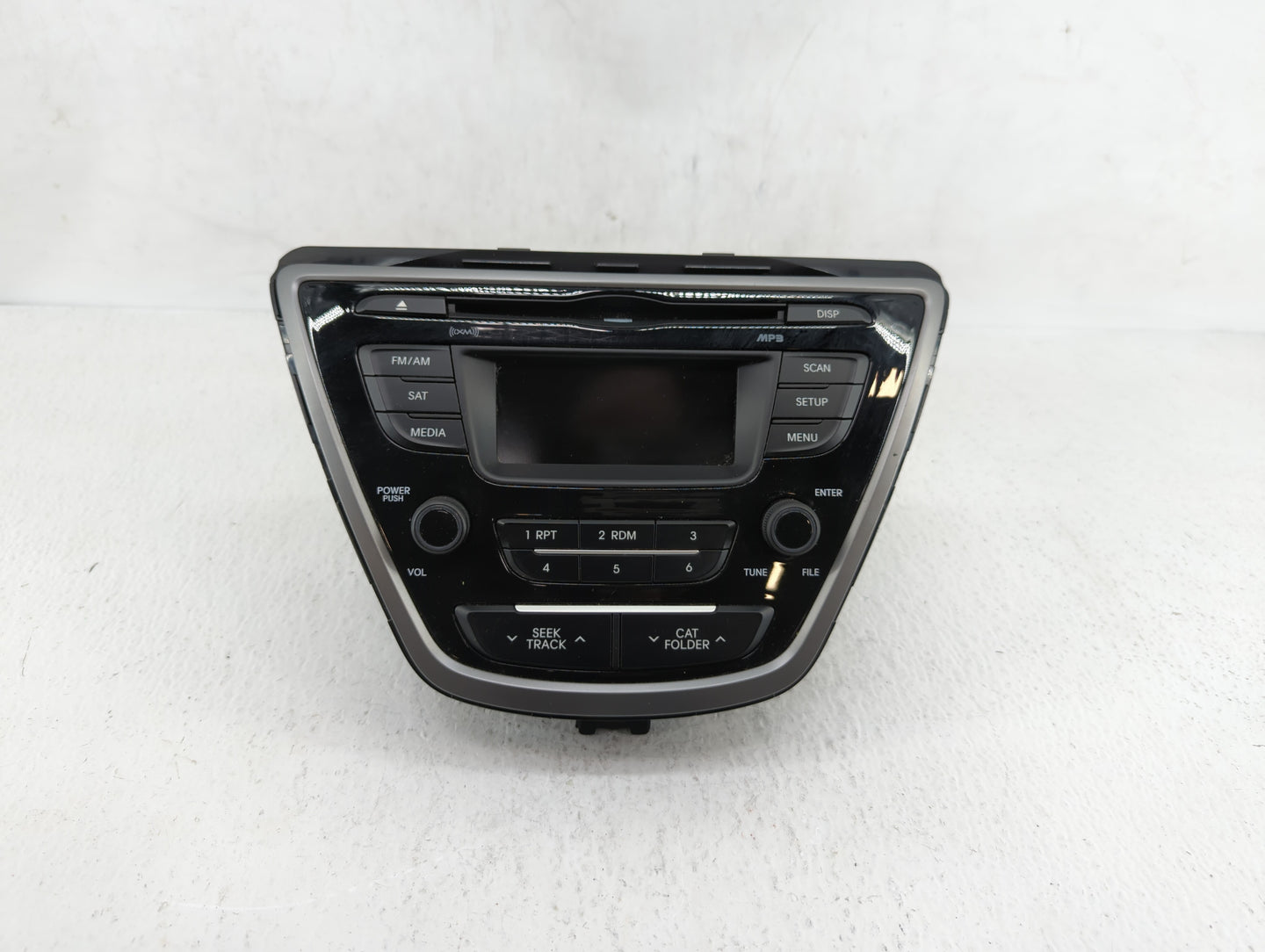 2014-2016 Hyundai Elantra Am Fm Cd Player Radio Receiver - Oemusedautoparts1.com