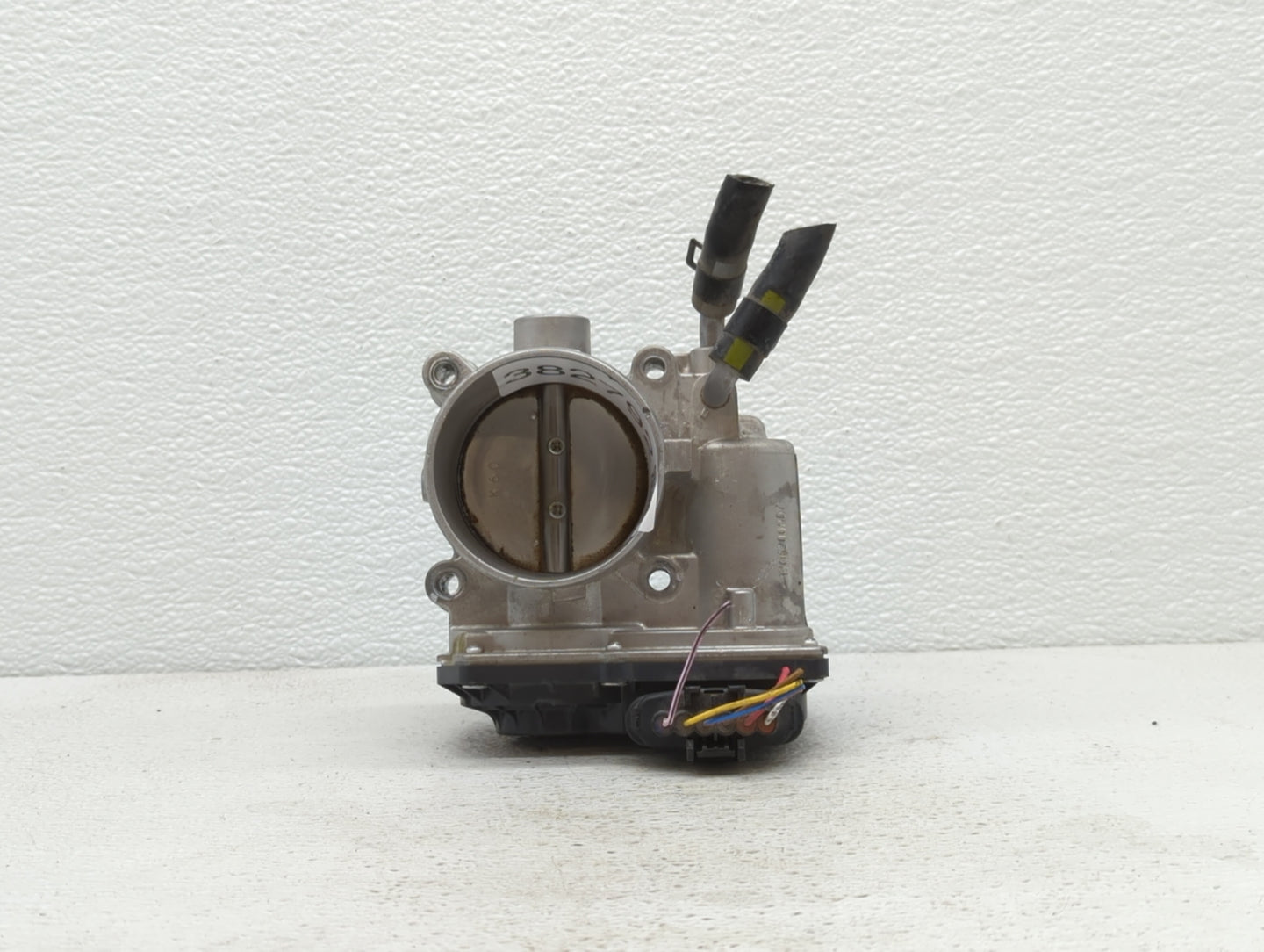 2011-2018 Hyundai Elantra Throttle Body P/N:35100-2E000 1302150124 Fits Fits 2011 2012 2013 2014 2015 2016 2017 2018 2019 OE