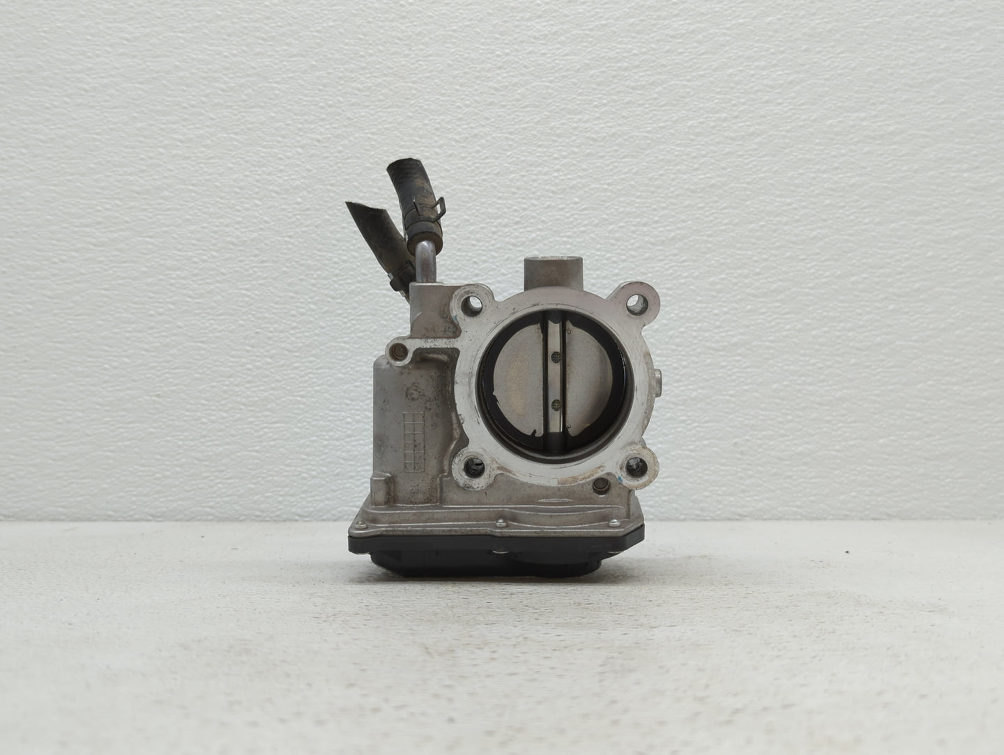 2011-2018 Hyundai Elantra Throttle Body P/N:35100-2E000 1302150124 Fits Fits 2011 2012 2013 2014 2015 2016 2017 2018 2019 OE