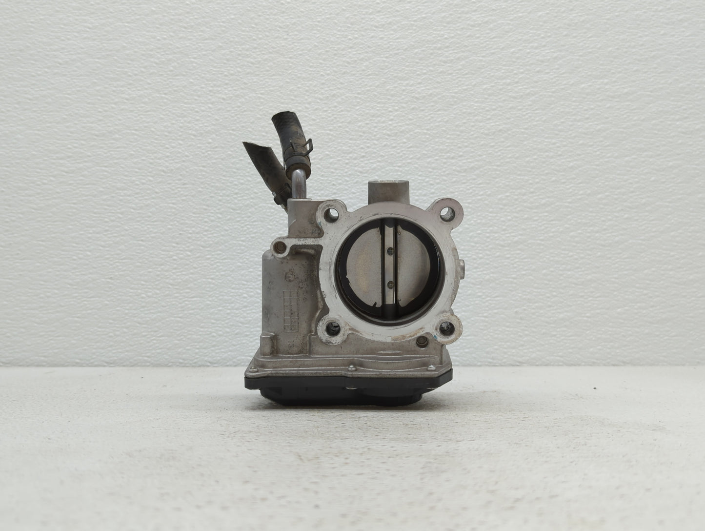 2011-2018 Hyundai Elantra Throttle Body P/N:35100-2E000 1302150124 Fits Fits 2011 2012 2013 2014 2015 2016 2017 2018 2019 OE