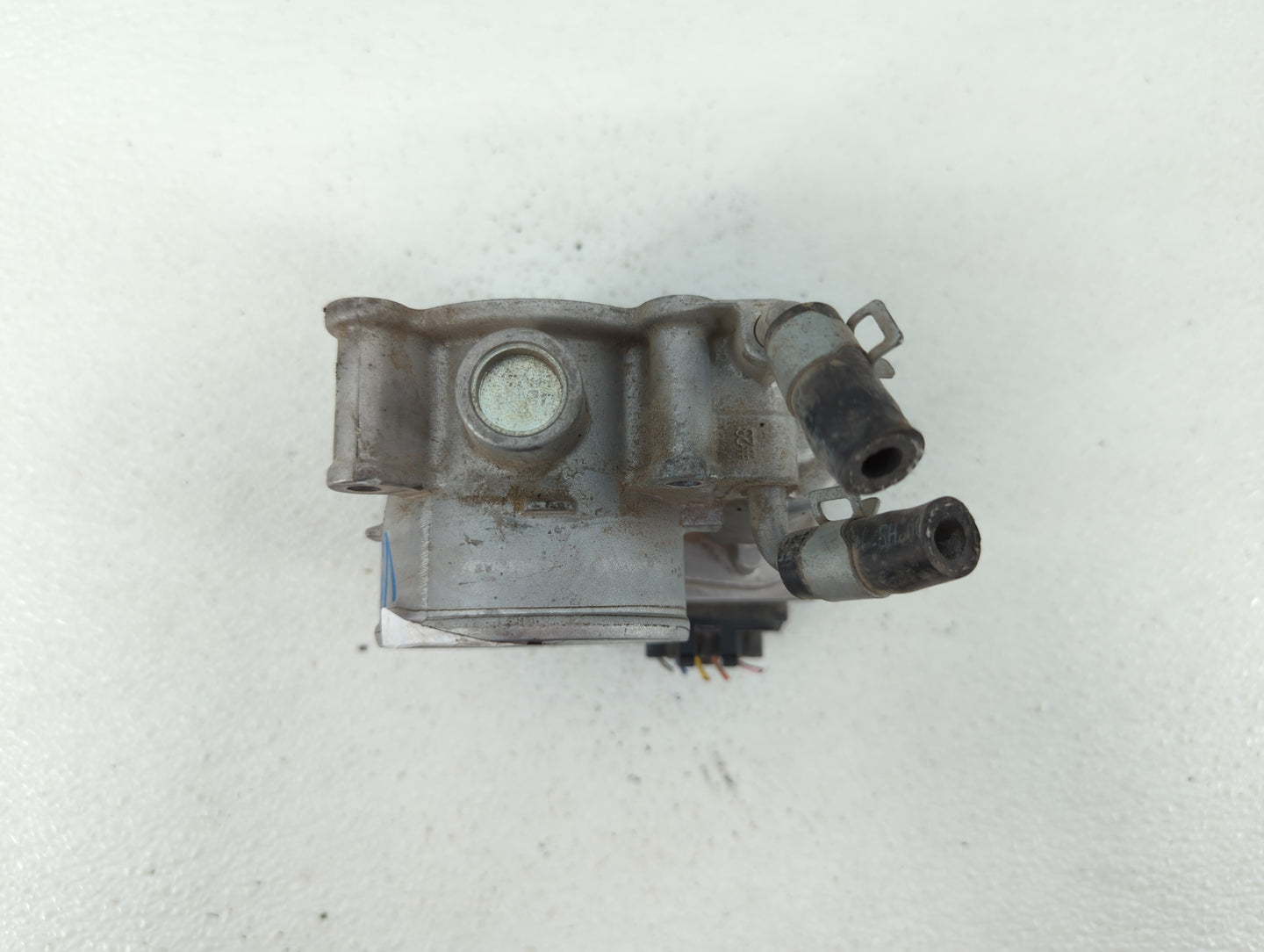 2011-2018 Hyundai Elantra Throttle Body P/N:35100-2E000 1302150124 Fits Fits 2011 2012 2013 2014 2015 2016 2017 2018 2019 OE