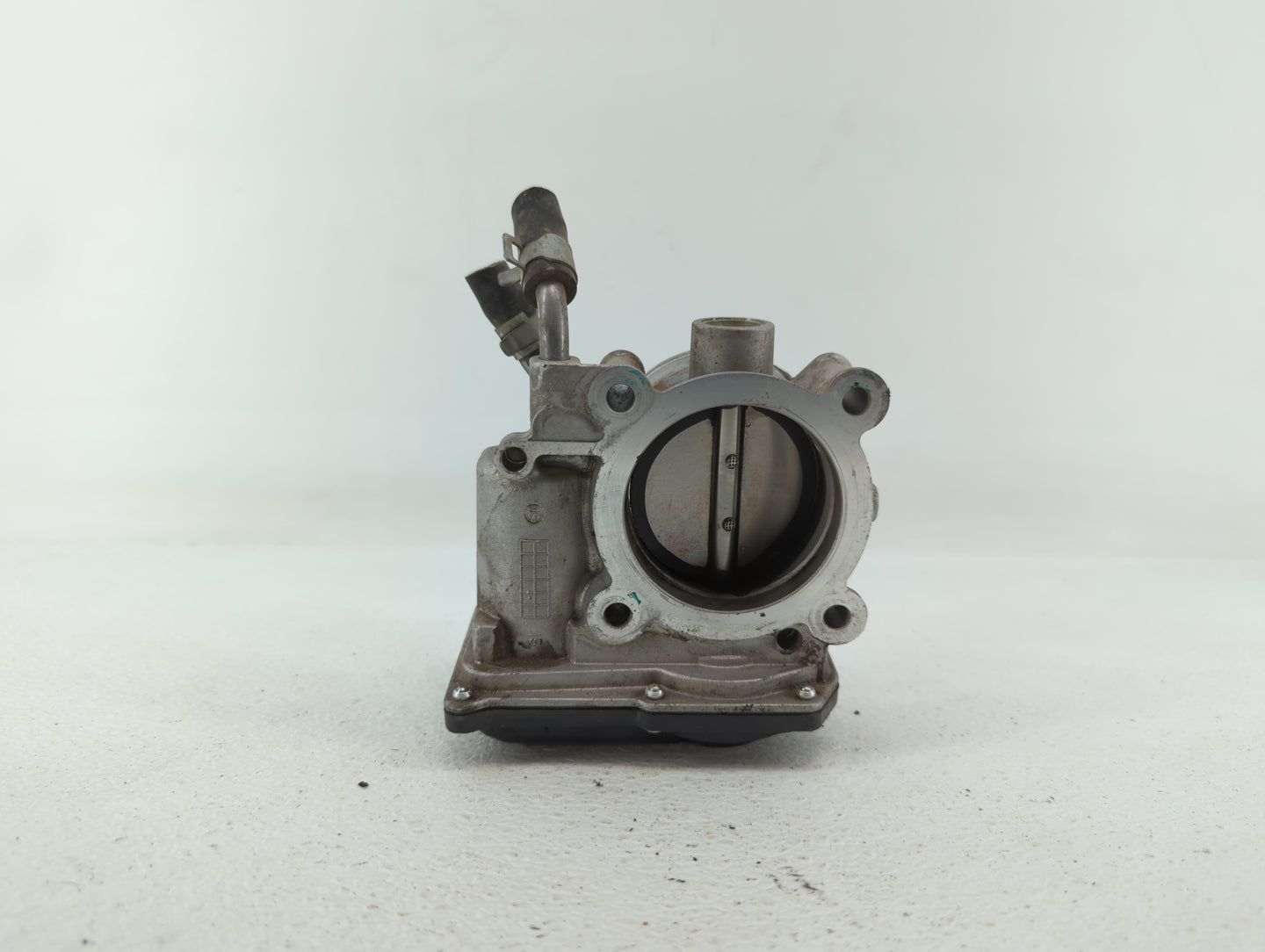 2011-2018 Hyundai Elantra Throttle Body P/N:35100-2E000 1302150124 Fits Fits 2011 2012 2013 2014 2015 2016 2017 2018 2019 OE