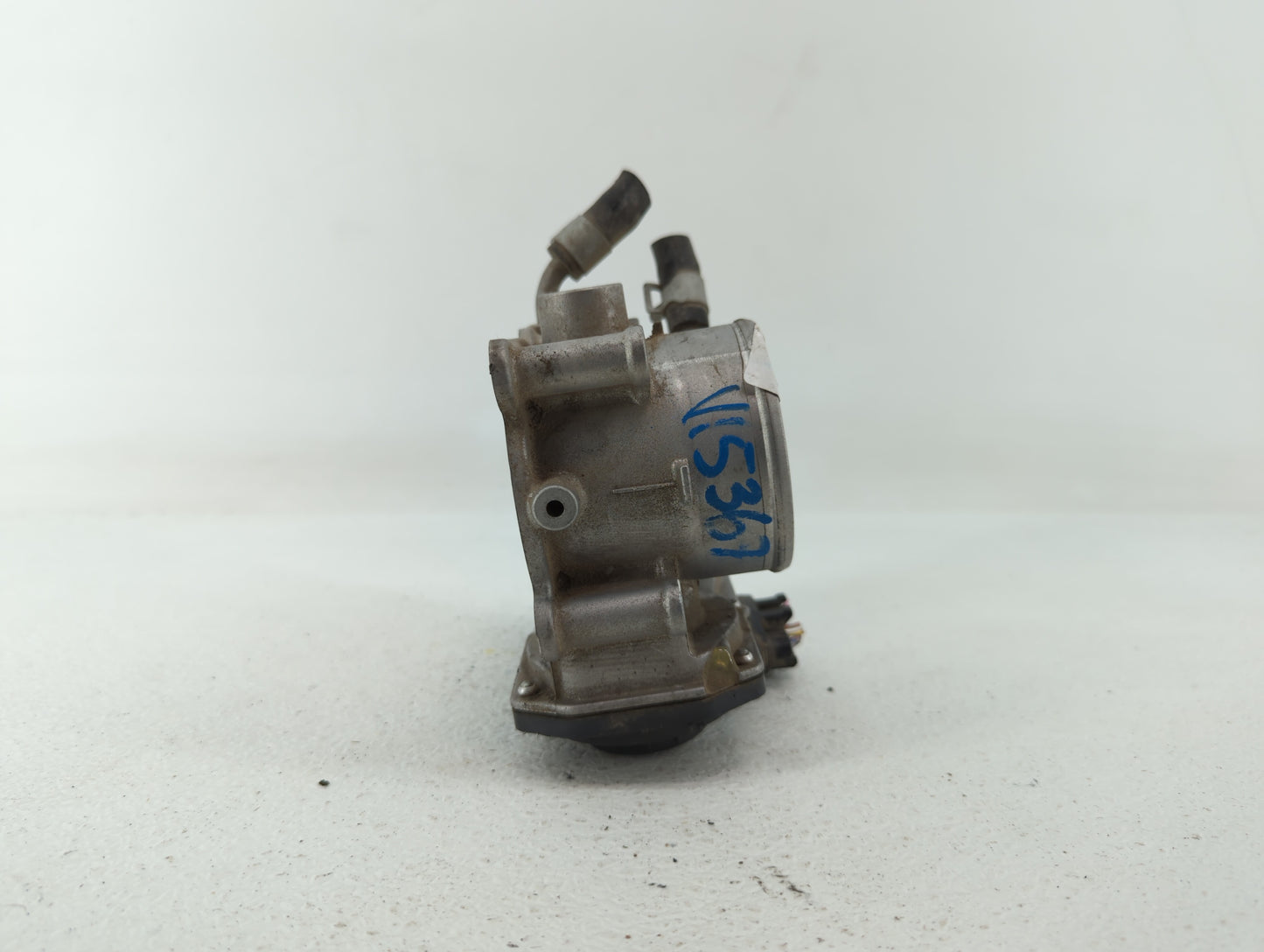 2011-2018 Hyundai Elantra Throttle Body P/N:35100-2E000 1302150124 Fits Fits 2011 2012 2013 2014 2015 2016 2017 2018 2019 OE