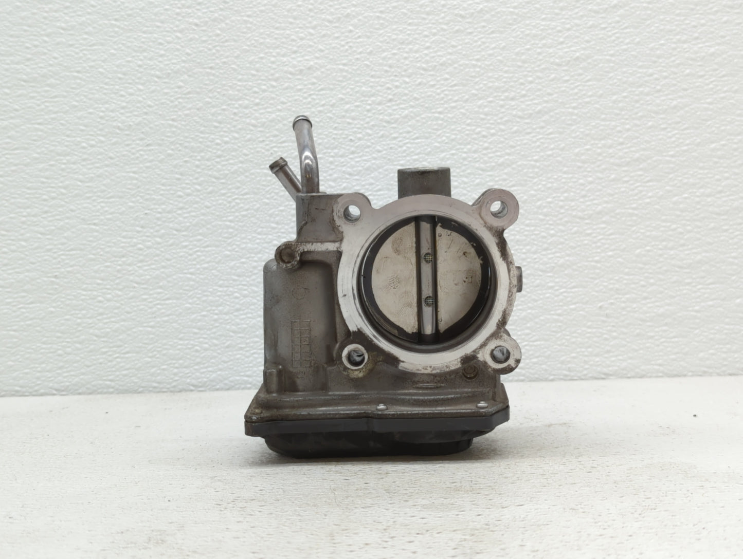 2011-2018 Hyundai Elantra Throttle Body P/N:35100-2E000 1302150124 Fits Fits 2011 2012 2013 2014 2015 2016 2017 2018 2019 OE