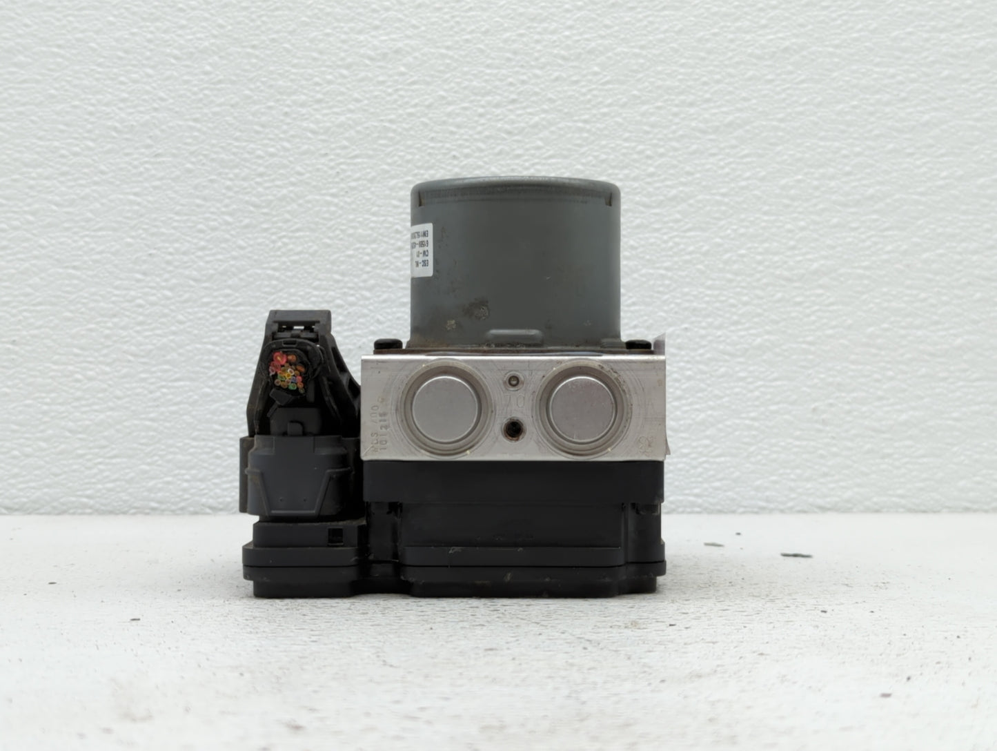 2016-2017 Hyundai Elantra ABS Pump Control Module Replacement P/N:58900-A5230 58920-F2500, 58920-A5230 Fits Fits 2016 2017 O