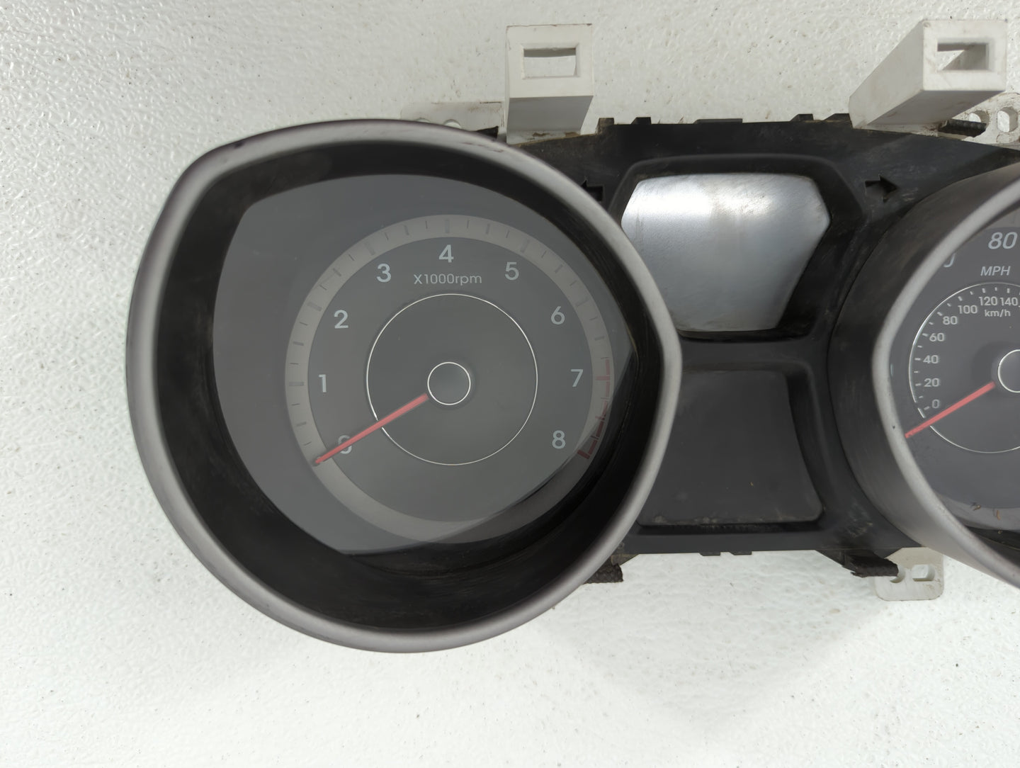 2014-2016 Hyundai Elantra Instrument Cluster Speedometer Gauges P/N:94004-3X210 94004-3Y010 Fits Fits 2014 2015 2016 OEM Use
