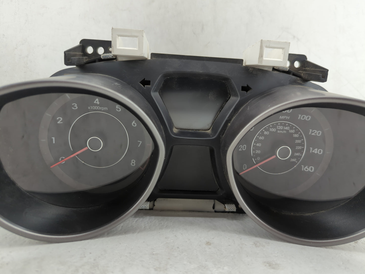 2014-2016 Hyundai Elantra Instrument Cluster Speedometer Gauges P/N:83800-52X70 94004-3Y010 Fits Fits 2014 2015 2016 OEM Use