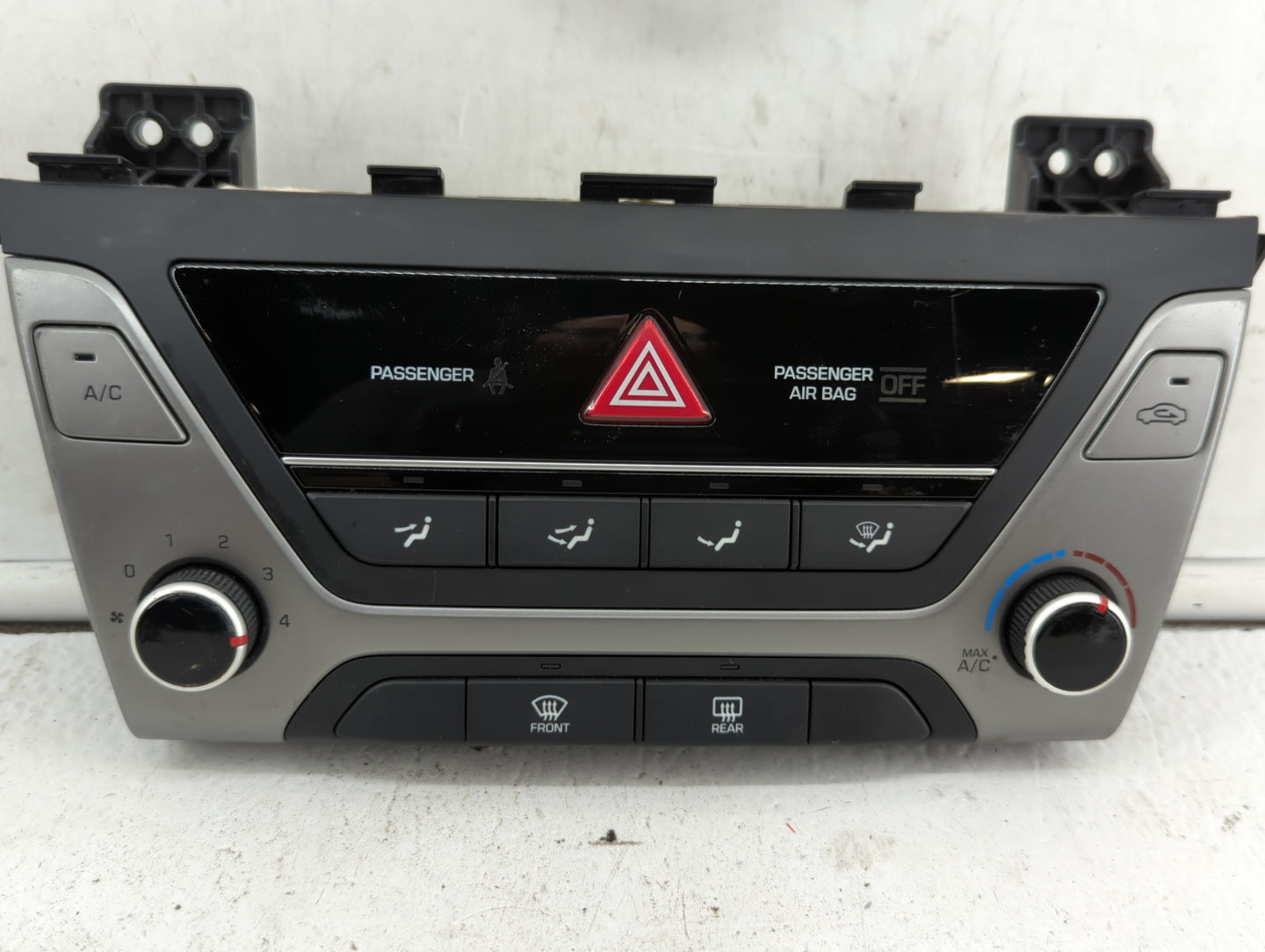 2017-2018 Hyundai Elantra Climate Control Module Temperature AC/Heater Replacement P/N:97250-F20604X 97250-F2XXX Fits OEM Us
