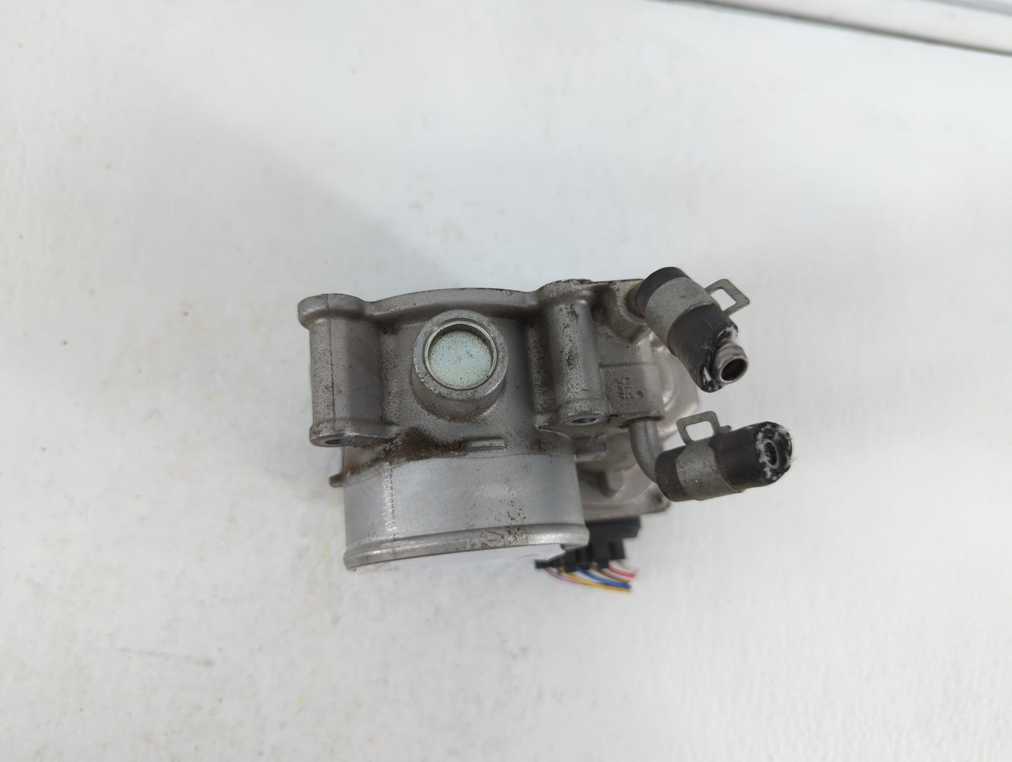2011-2018 Hyundai Elantra Throttle Body P/N:35100-2E000 1302150124 Fits Fits 2011 2012 2013 2014 2015 2016 2017 2018 2019 OE