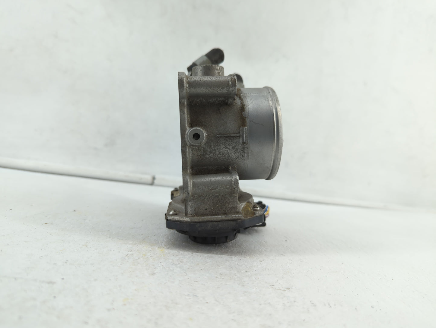 2011-2018 Hyundai Elantra Throttle Body P/N:35100-2E000 1302150124 Fits Fits 2011 2012 2013 2014 2015 2016 2017 2018 2019 OE