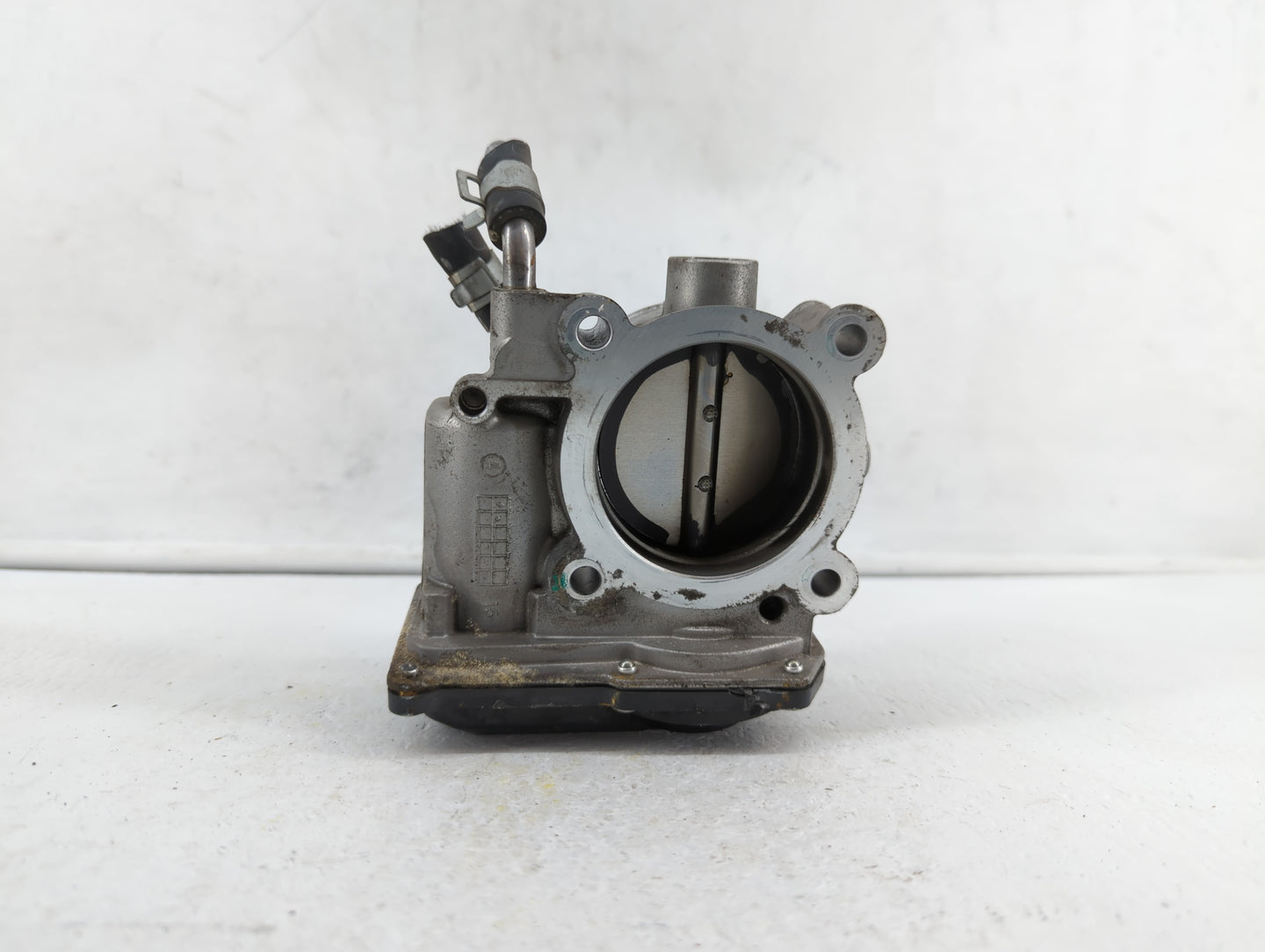 2011-2018 Hyundai Elantra Throttle Body P/N:35100-2E000 1302150124 Fits Fits 2011 2012 2013 2014 2015 2016 2017 2018 2019 OE