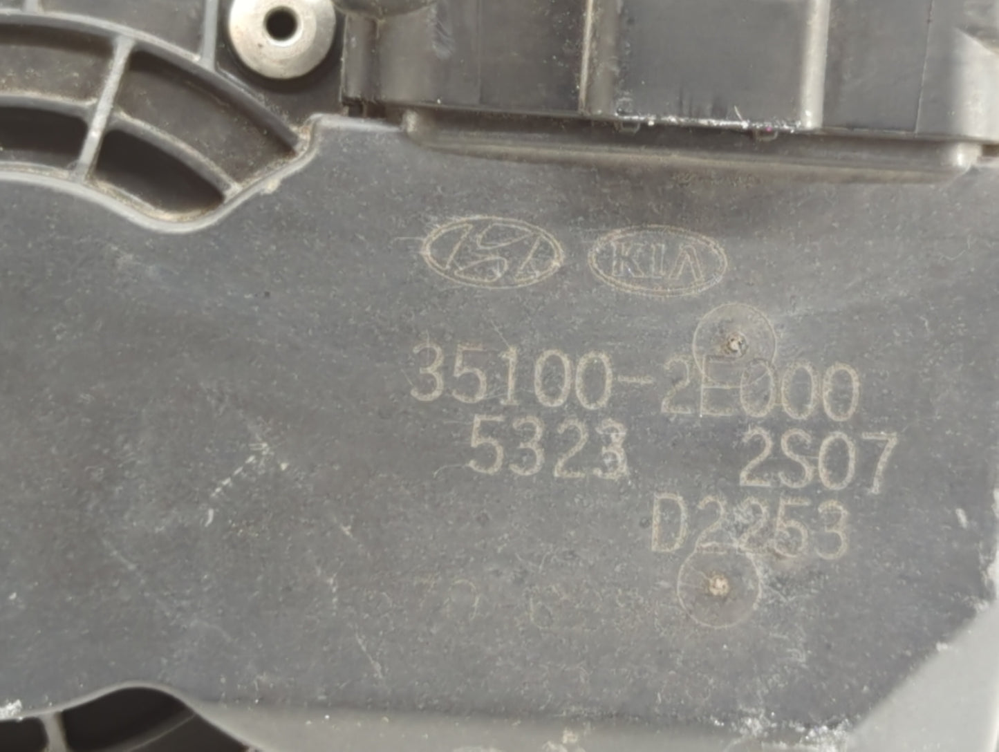 2011-2018 Hyundai Elantra Throttle Body P/N:35100-2E000 1302150124 Fits Fits 2011 2012 2013 2014 2015 2016 2017 2018 2019 OE