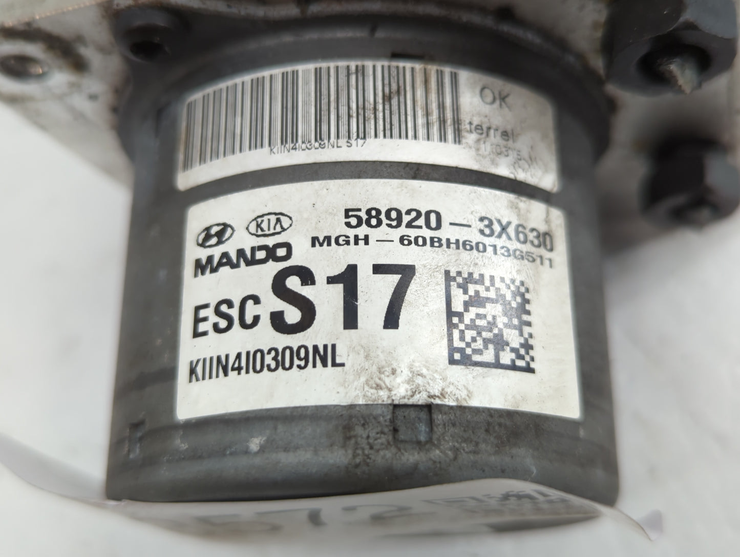 2014-2016 Hyundai Elantra ABS Pump Control Module Replacement P/N:BE6003G510 58920-3X630 Fits Fits 2014 2015 2016 OEM Used A