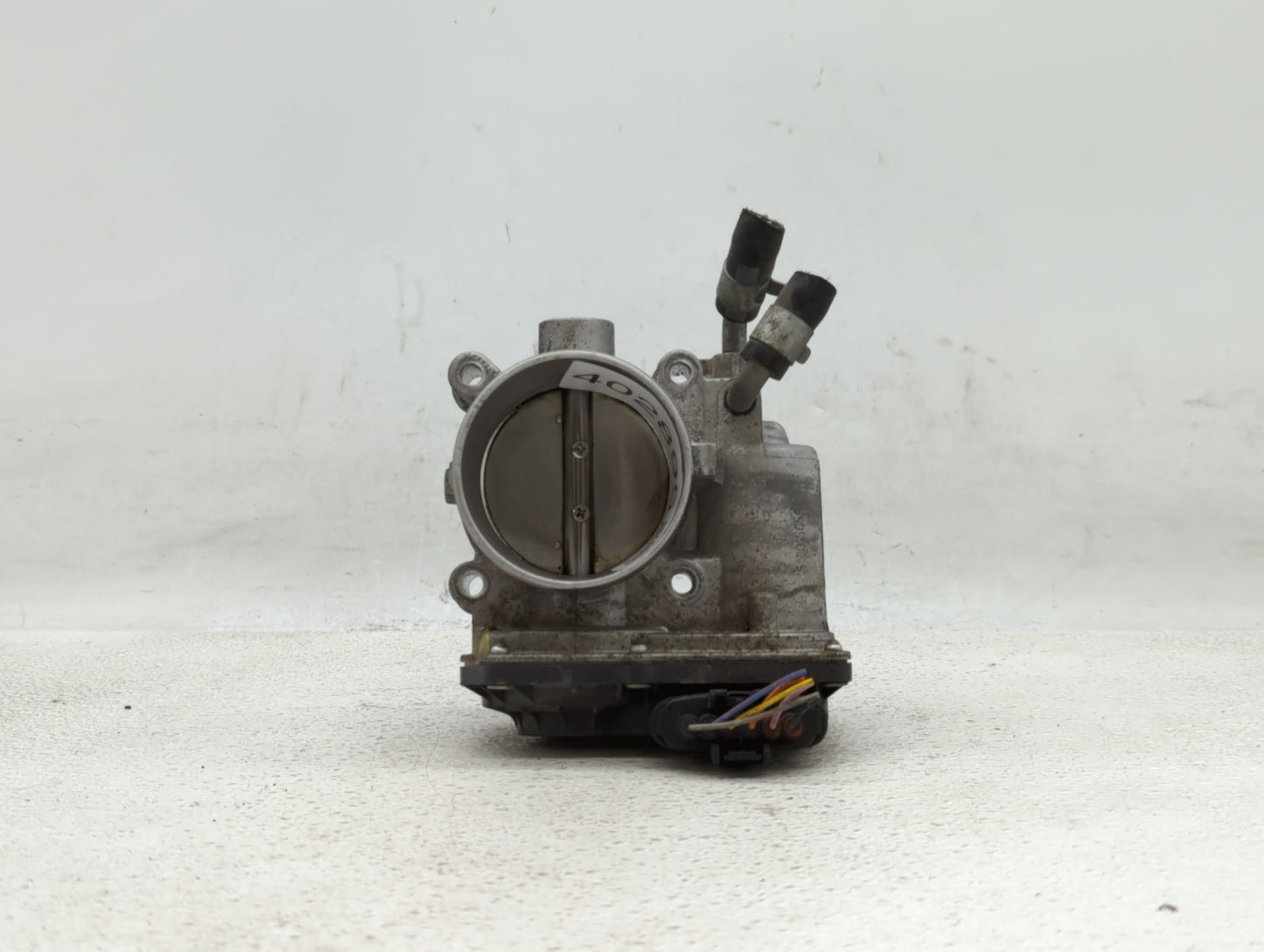 2011-2018 Hyundai Elantra Throttle Body P/N:35100-2E000 1302150124 Fits Fits 2011 2012 2013 2014 2015 2016 2017 2018 2019 OE