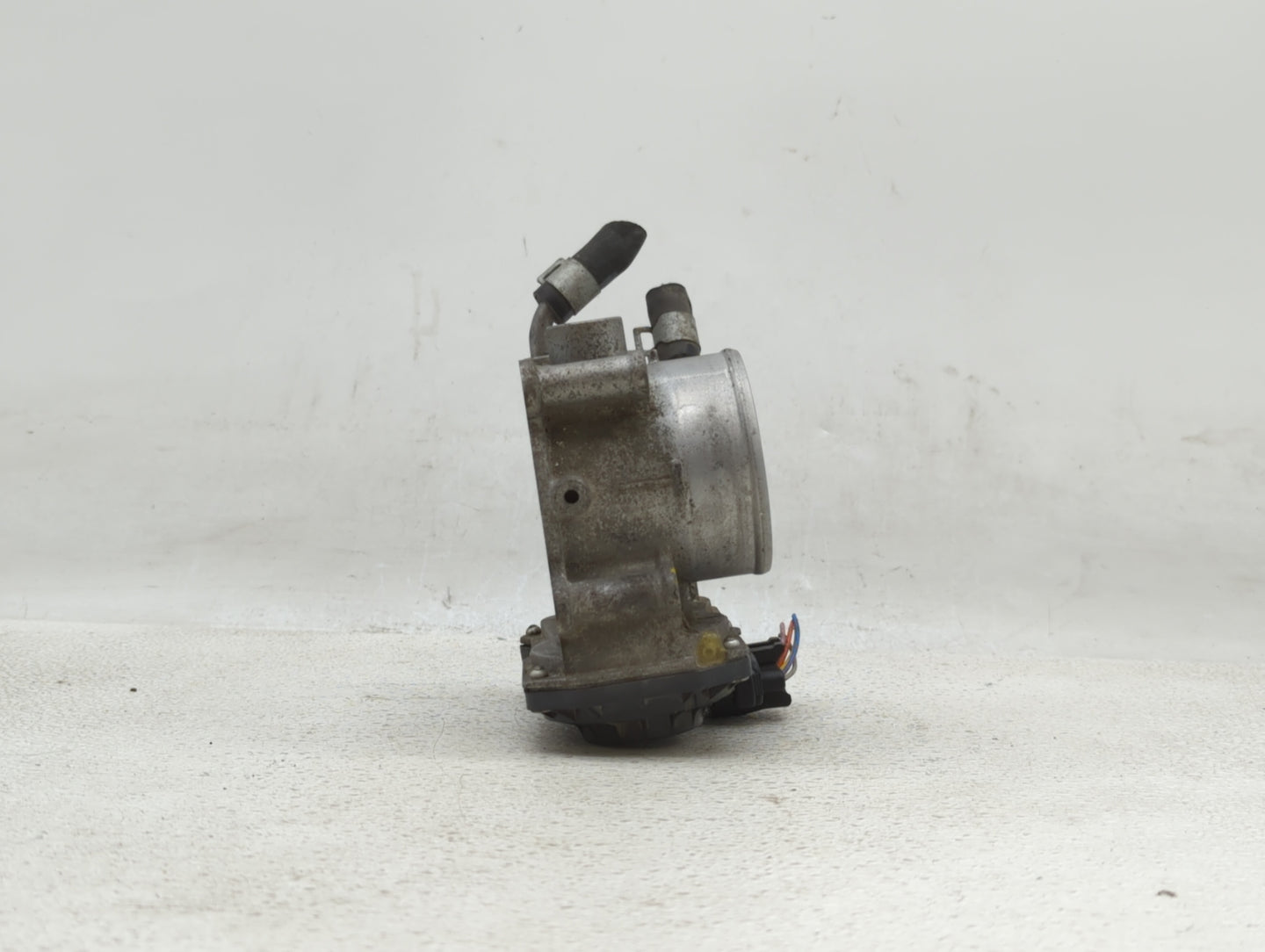 2011-2018 Hyundai Elantra Throttle Body P/N:35100-2E000 1302150124 Fits Fits 2011 2012 2013 2014 2015 2016 2017 2018 2019 OE