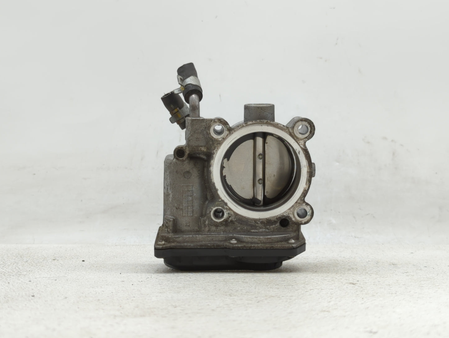 2011-2018 Hyundai Elantra Throttle Body P/N:35100-2E000 1302150124 Fits Fits 2011 2012 2013 2014 2015 2016 2017 2018 2019 OE