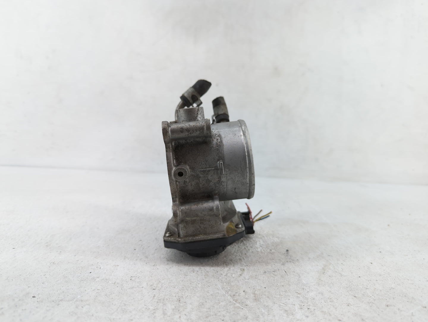 2011-2018 Hyundai Elantra Throttle Body P/N:35100-2E000 35100-2E710 Fits Fits 2011 2012 2013 2014 2015 2016 2017 2018 2019 O