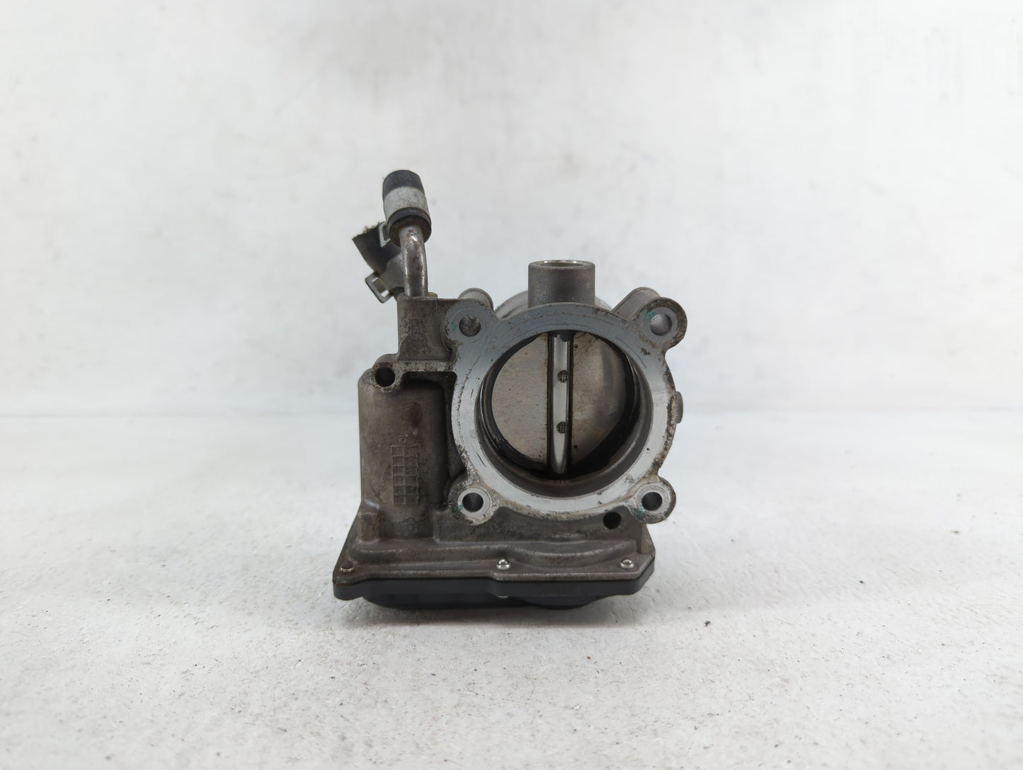 2011-2018 Hyundai Elantra Throttle Body P/N:35100-2E000 1302150124 Fits Fits 2011 2012 2013 2014 2015 2016 2017 2018 2019 OE
