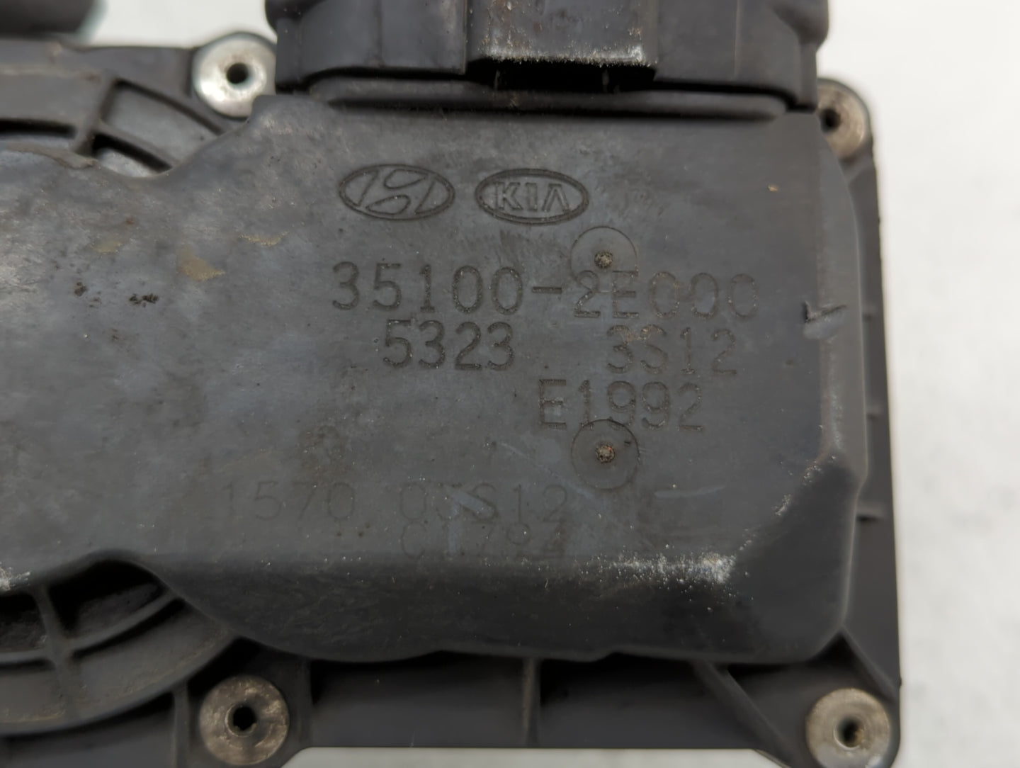 2011-2018 Hyundai Elantra Throttle Body P/N:35100-2E000 1302150124 Fits Fits 2011 2012 2013 2014 2015 2016 2017 2018 2019 OE