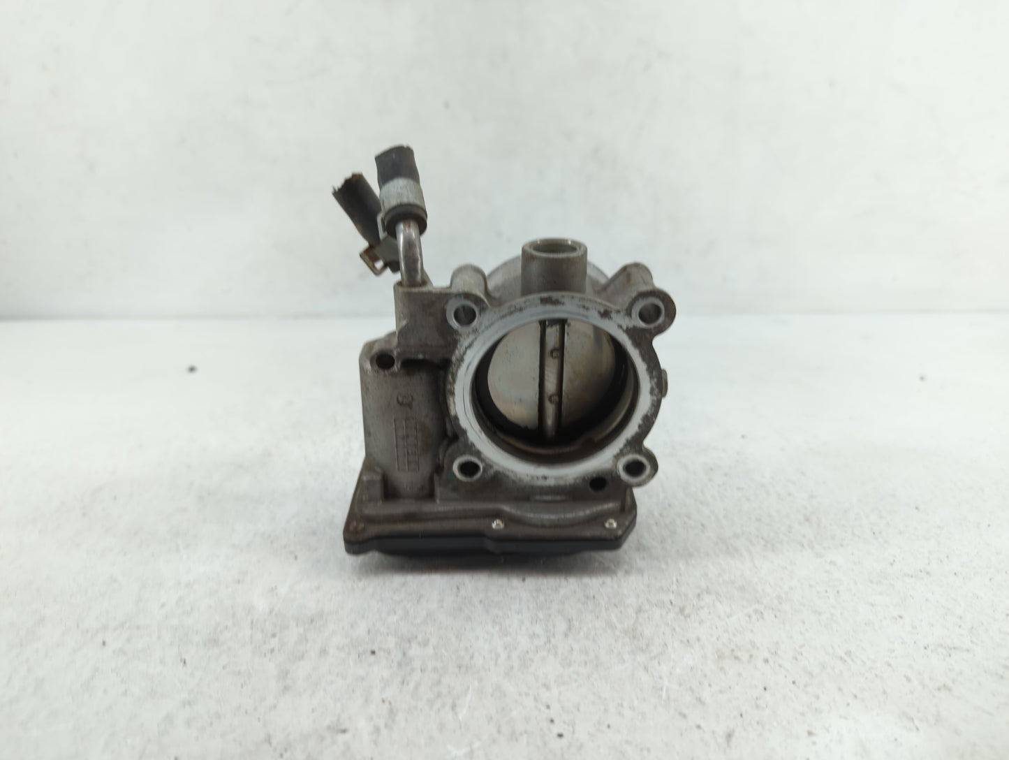 2011-2018 Hyundai Elantra Throttle Body P/N:35100-2E000 1302150124 Fits Fits 2011 2012 2013 2014 2015 2016 2017 2018 2019 OE
