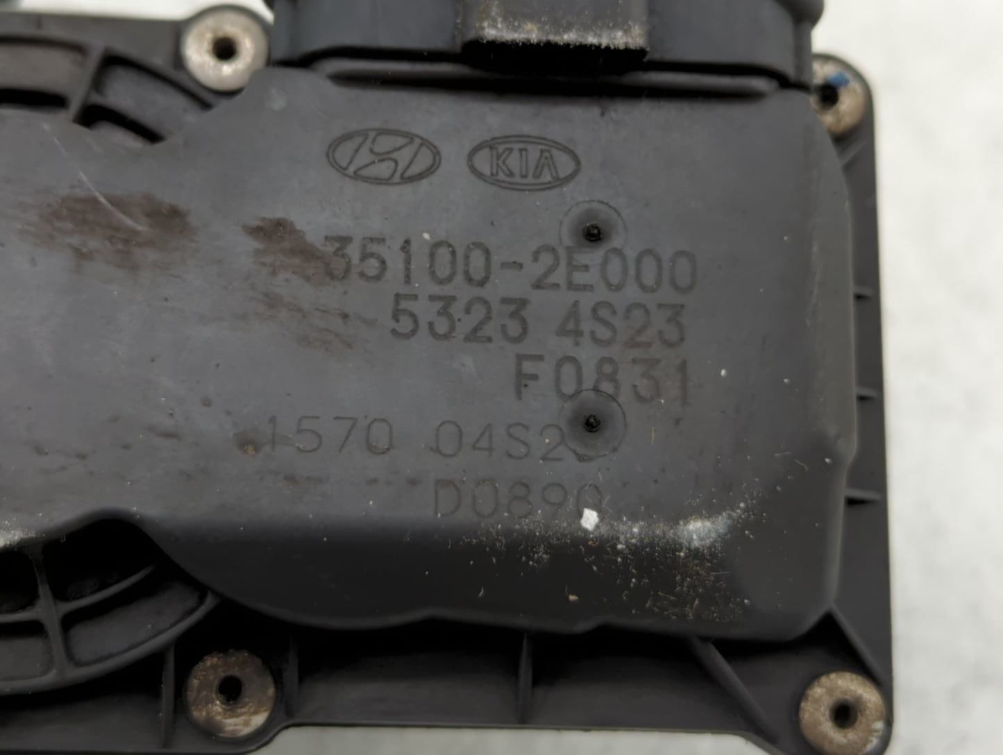 2011-2018 Hyundai Elantra Throttle Body P/N:35100-2E000 1302150124 Fits Fits 2011 2012 2013 2014 2015 2016 2017 2018 2019 OE