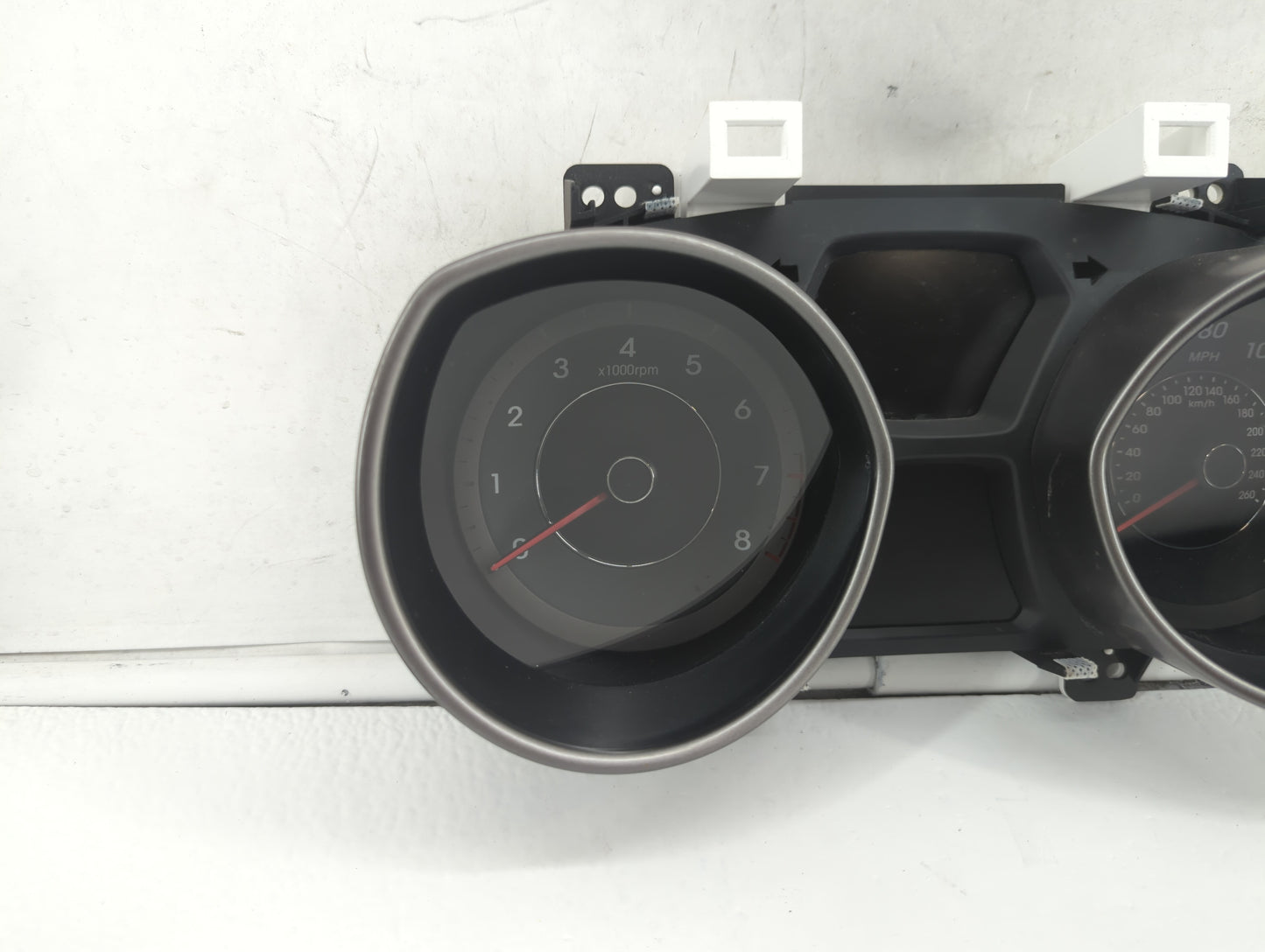 2014-2016 Hyundai Elantra Instrument Cluster Speedometer Gauges P/N:94004-3Y000 94004-3Y010 Fits Fits 2014 2015 2016 OEM Use