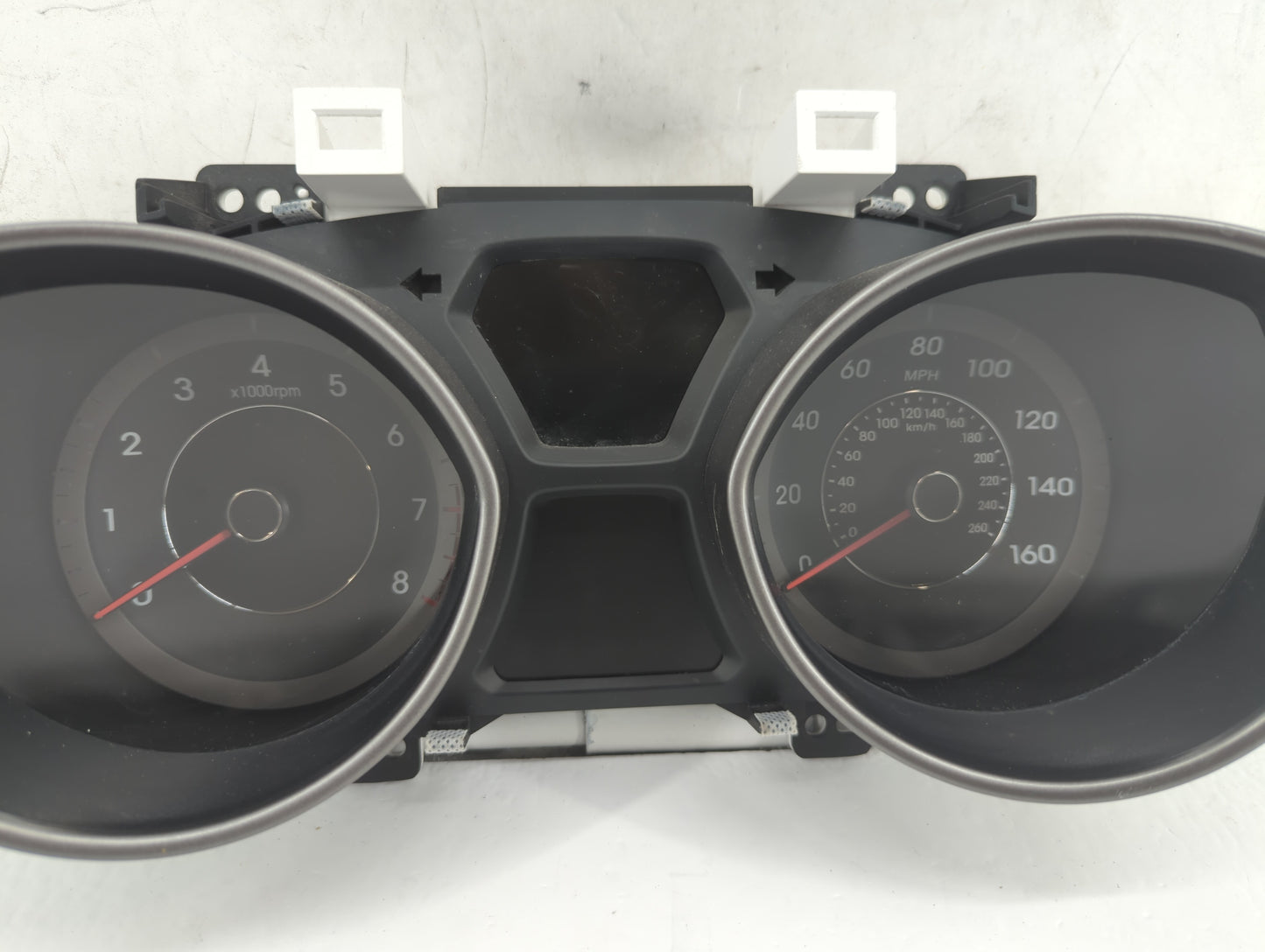 2014-2016 Hyundai Elantra Instrument Cluster Speedometer Gauges P/N:94004-3Y000 94004-3Y010 Fits Fits 2014 2015 2016 OEM Use