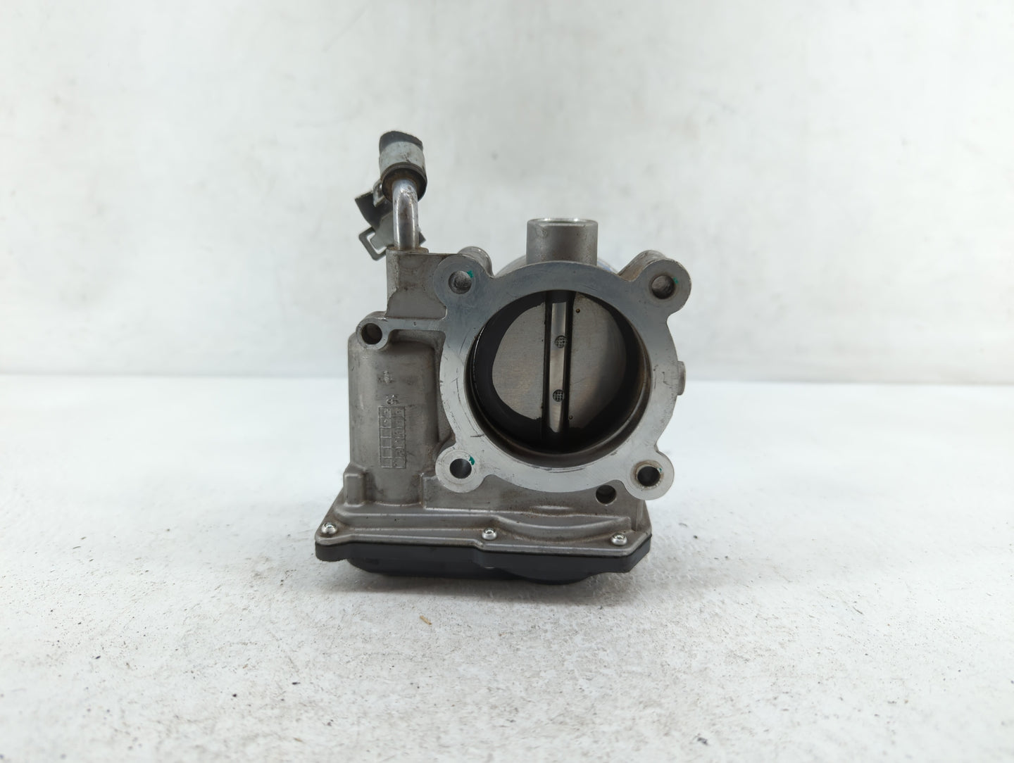 2011-2020 Hyundai Elantra Throttle Body P/N:35100-2E000 1302150124 Fits OEM Used Auto Parts - Oemusedautoparts1.com