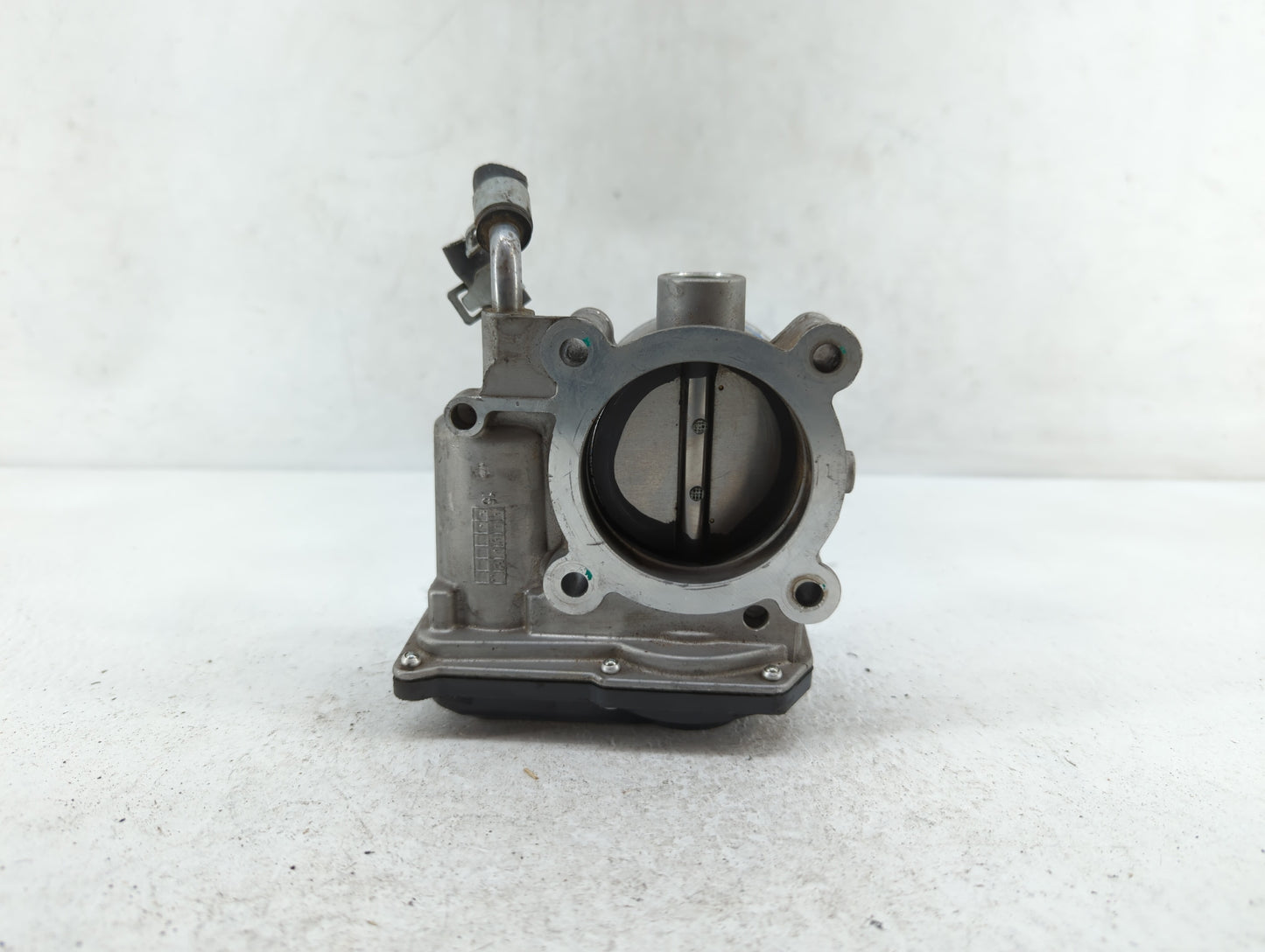 2011-2020 Hyundai Elantra Throttle Body P/N:35100-2E000 1302150124 Fits OEM Used Auto Parts - Oemusedautoparts1.com