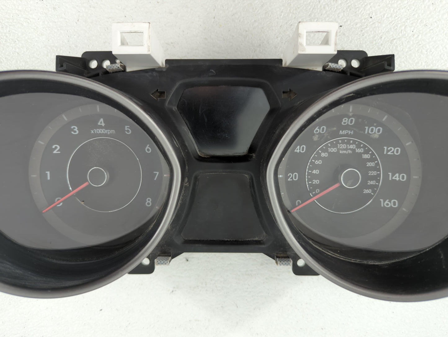 2014-2016 Hyundai Elantra Instrument Cluster Speedometer Gauges P/N:94004-3Y000 94004-3Y010 Fits Fits 2014 2015 2016 OEM Use