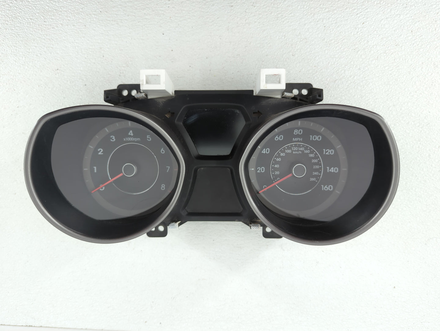 2014-2016 Hyundai Elantra Instrument Cluster Speedometer Gauges P/N:94004-3Y000 94004-3Y010 Fits Fits 2014 2015 2016 OEM Use
