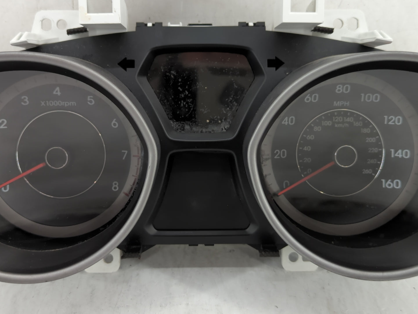 2014-2016 Hyundai Elantra Instrument Cluster Speedometer Gauges P/N:94004-3X210 94004-3Y010 Fits Fits 2014 2015 2016 OEM Use