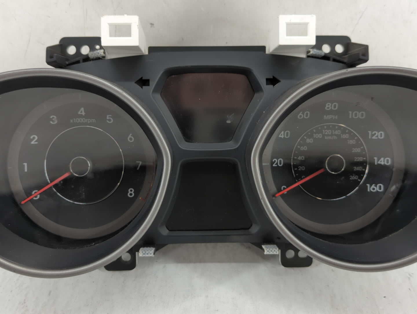 2014-2016 Hyundai Elantra Instrument Cluster Speedometer Gauges P/N:94004-3Y000 94004-3Y010 Fits Fits 2014 2015 2016 OEM Use