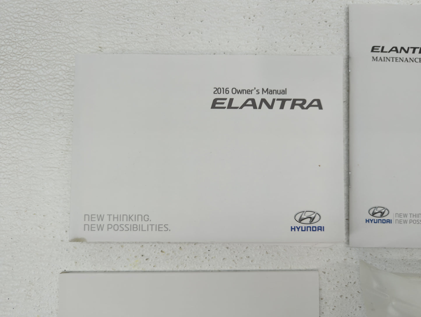 2016 Hyundai Elantra Owners Manual Book Guide OEM Used Auto Parts - Oemusedautoparts1.com
