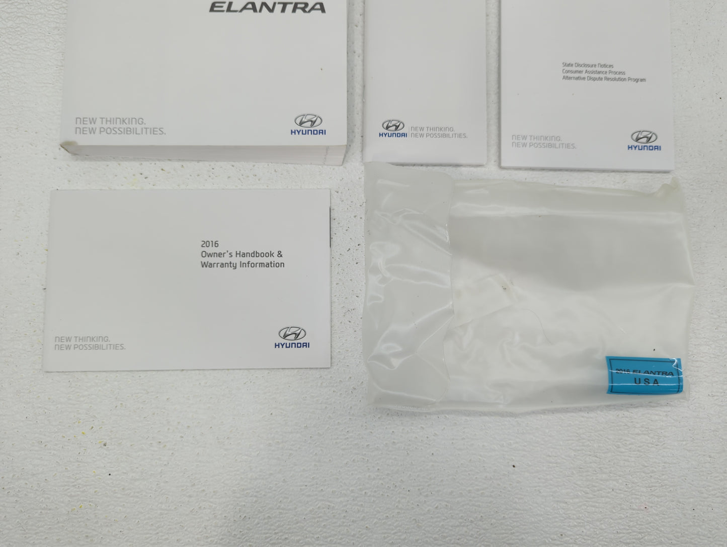 2016 Hyundai Elantra Owners Manual Book Guide OEM Used Auto Parts - Oemusedautoparts1.com