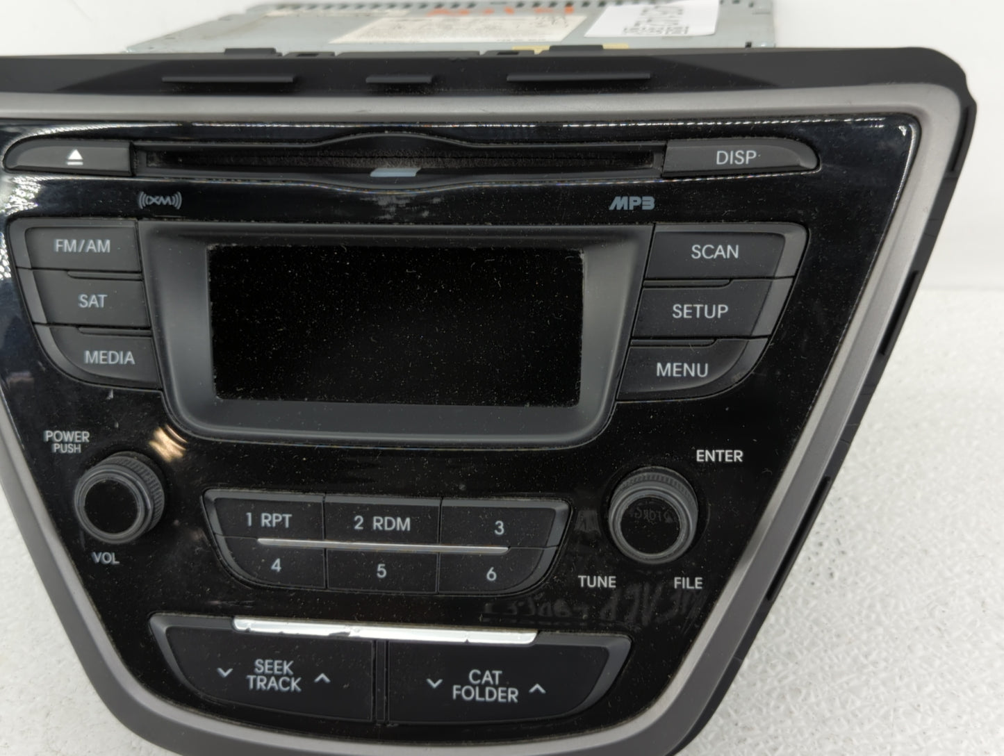 2014-2016 Hyundai Elantra Am Fm Cd Player Radio Receiver - Oemusedautoparts1.com