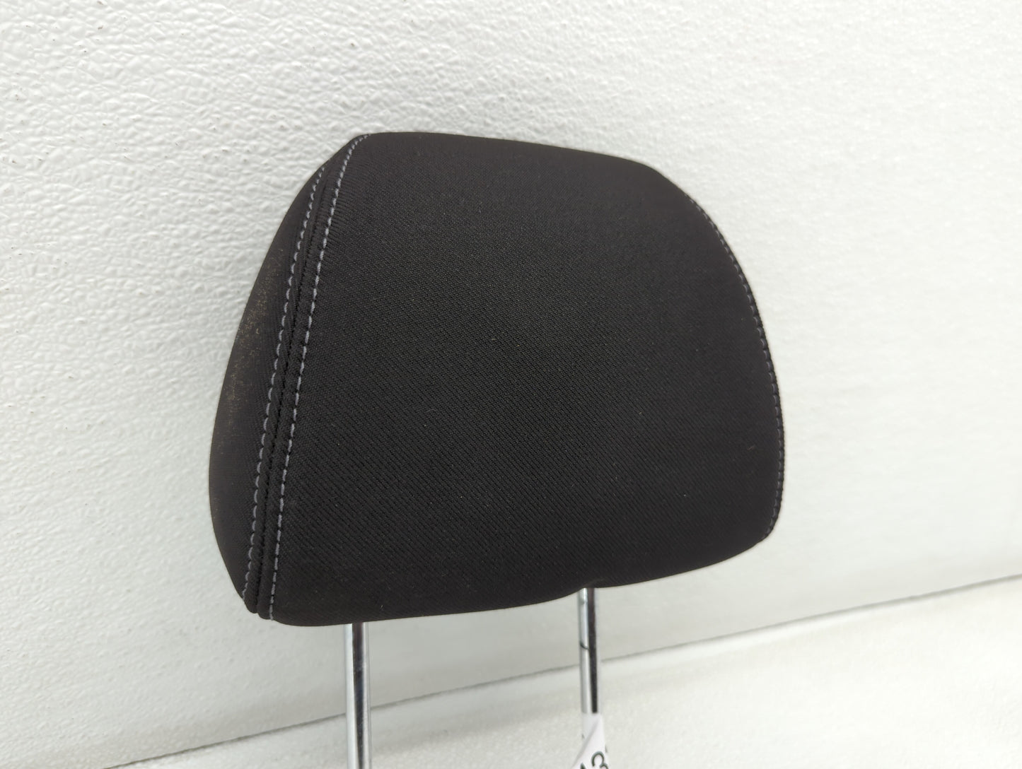 2016 Hyundai Elantra Headrest Head Rest Front Driver Passenger Seat Fits OEM Used Auto Parts - Oemusedautoparts1.com