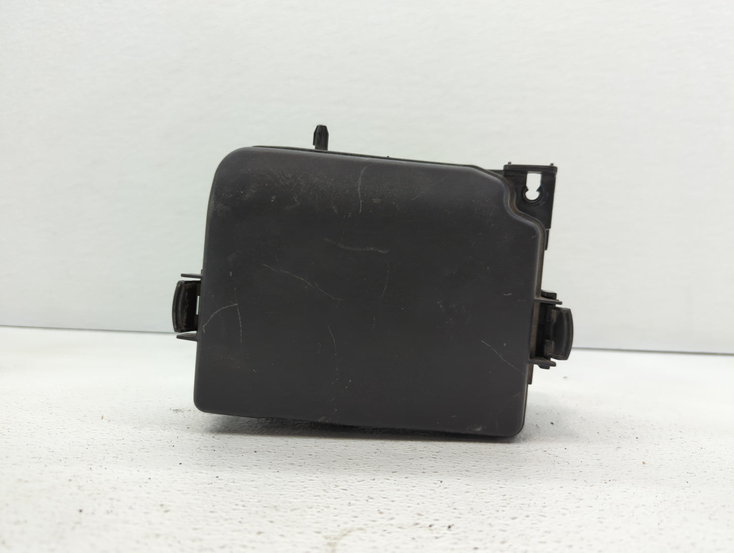 2014-2016 Hyundai Elantra Fusebox Fuse Box Panel Relay Module P/N:912013Y060 91951-3X100 Fits Fits 2014 2015 2016 OEM Used A