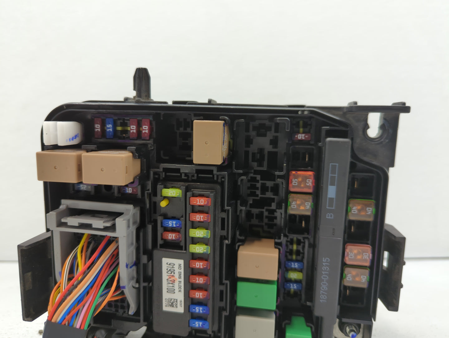 2014-2016 Hyundai Elantra Fusebox Fuse Box Panel Relay Module P/N:912013Y060 91951-3X100 Fits Fits 2014 2015 2016 OEM Used A