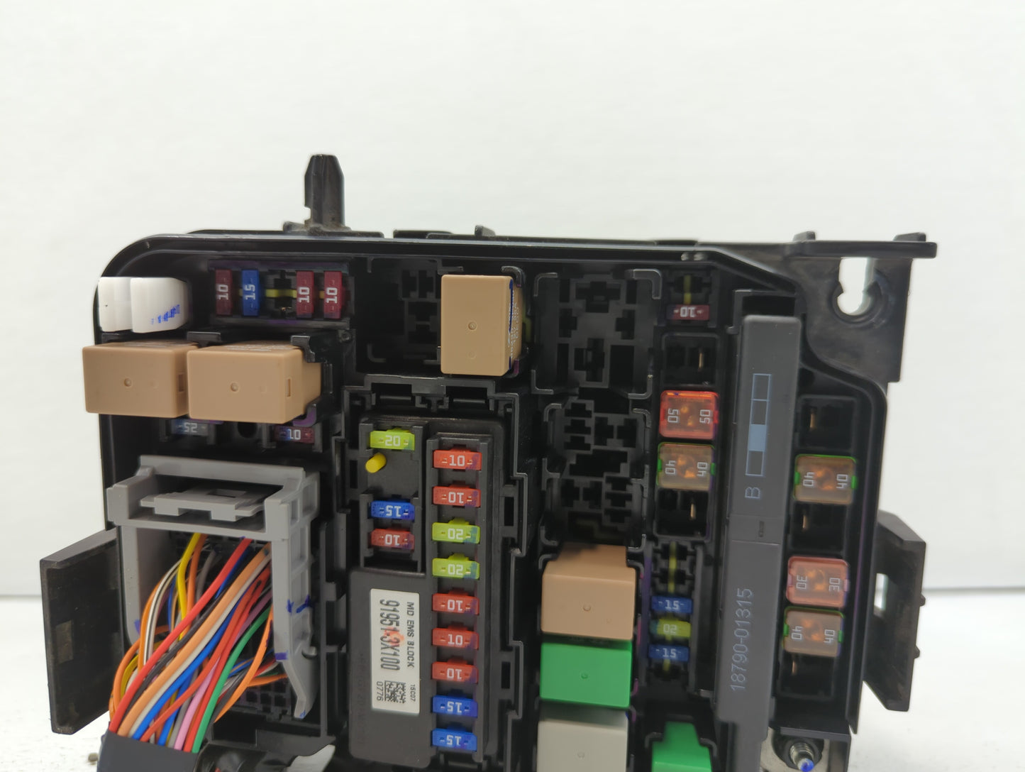 2014-2016 Hyundai Elantra Fusebox Fuse Box Panel Relay Module P/N:912013Y060 91951-3X100 Fits Fits 2014 2015 2016 OEM Used A