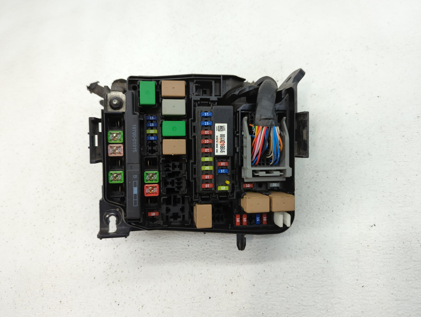 2014-2016 Hyundai Elantra Fusebox Fuse Box Panel Relay Module P/N:912663X100 91266 3X100 Fits Fits 2014 2015 2016 OEM Used A