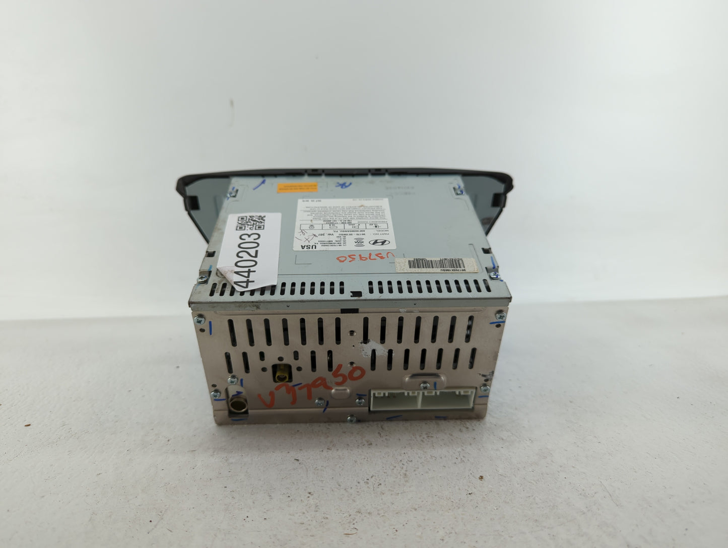 2014-2016 Hyundai Elantra Am Fm Cd Player Radio Receiver - Oemusedautoparts1.com