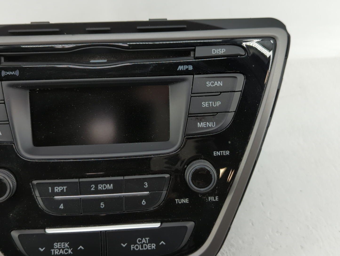 2014-2016 Hyundai Elantra Am Fm Cd Player Radio Receiver - Oemusedautoparts1.com