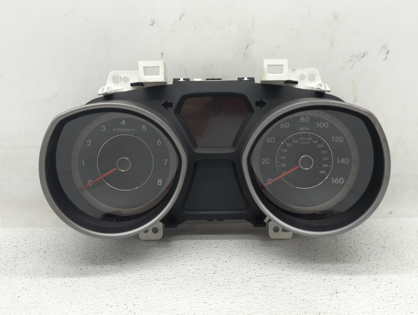 2014-2016 Hyundai Elantra Instrument Cluster Speedometer Gauges P/N:94004-3X210 94004-3Y010 Fits Fits 2014 2015 2016 OEM Use