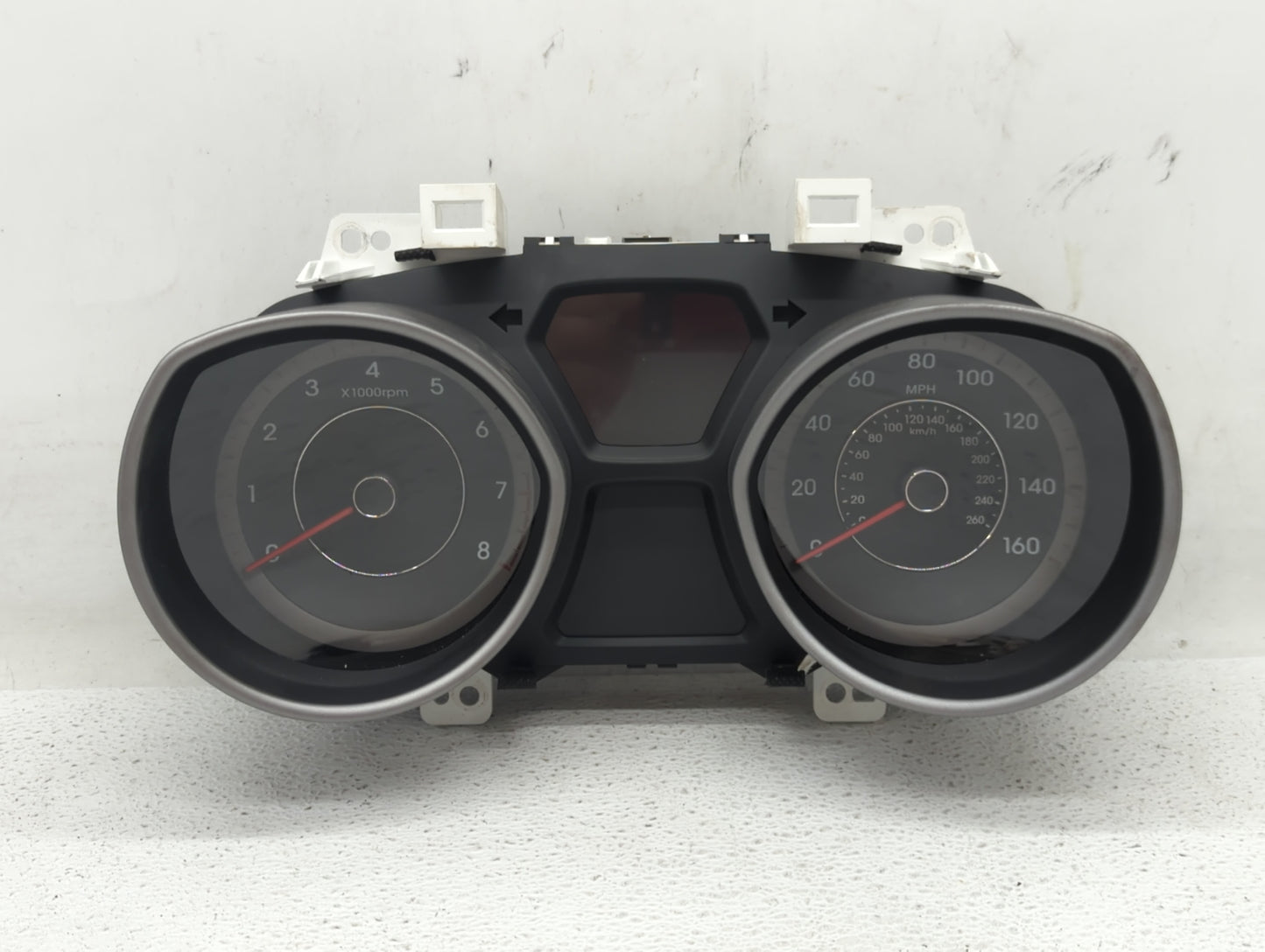 2014-2016 Hyundai Elantra Instrument Cluster Speedometer Gauges P/N:94004-3X210 94004-3Y010 Fits Fits 2014 2015 2016 OEM Use